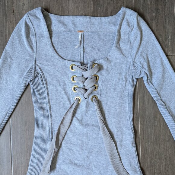 Free People, Looking Back Lace-Up Long Sleeve Top, Gray, Sz S - Picture 12 of 12